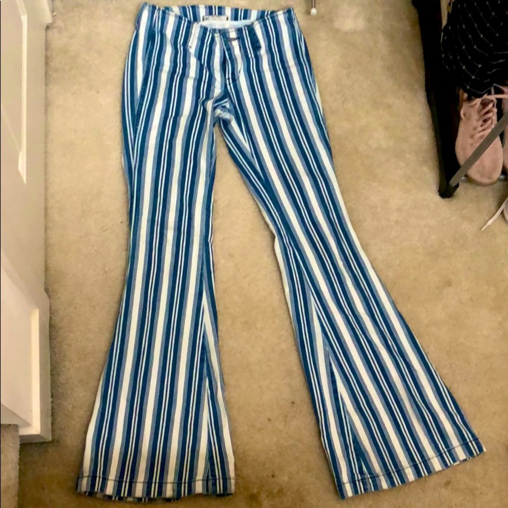 Wide leg jeans